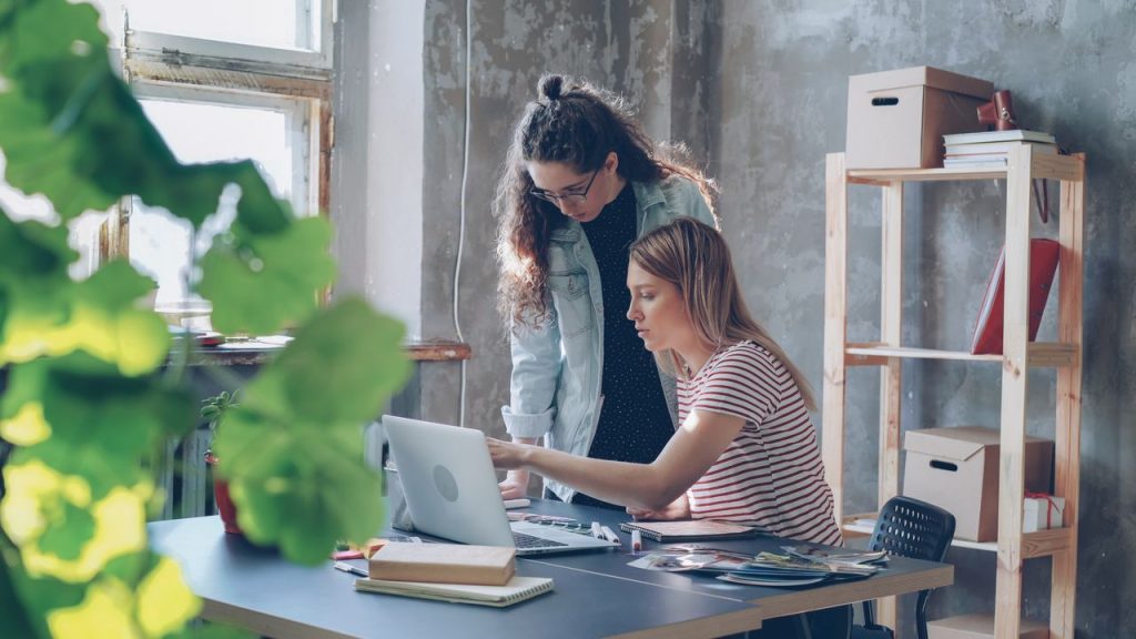 Monter en compétences quand on est entrepreneur : stratégies et ressources utiles